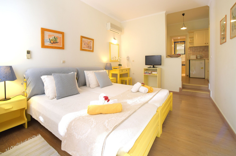 Bedroom 5, Isabella Country House, Ionian Islands