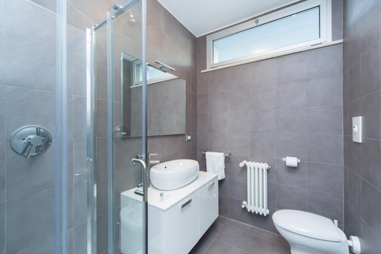 Bathroom 3, Housing32 Apartments, Milano