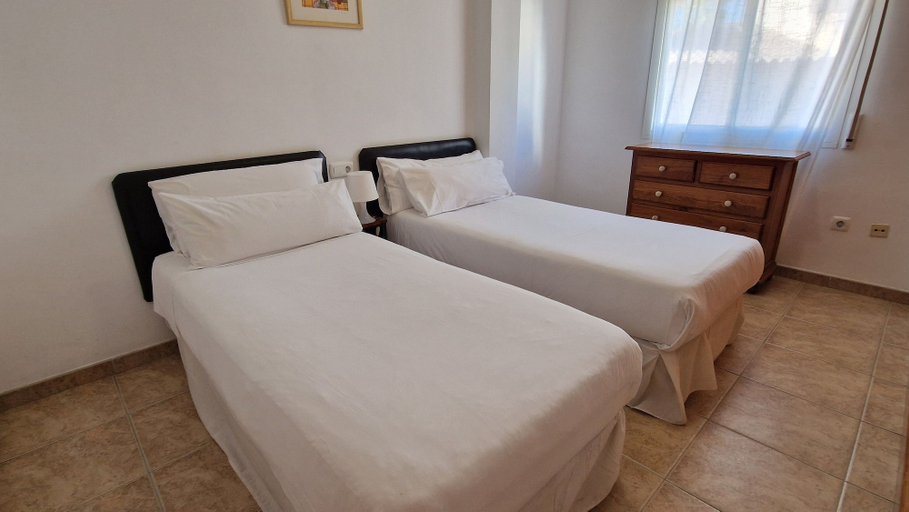 Bedroom 4, Apartamentos Latin, Málaga