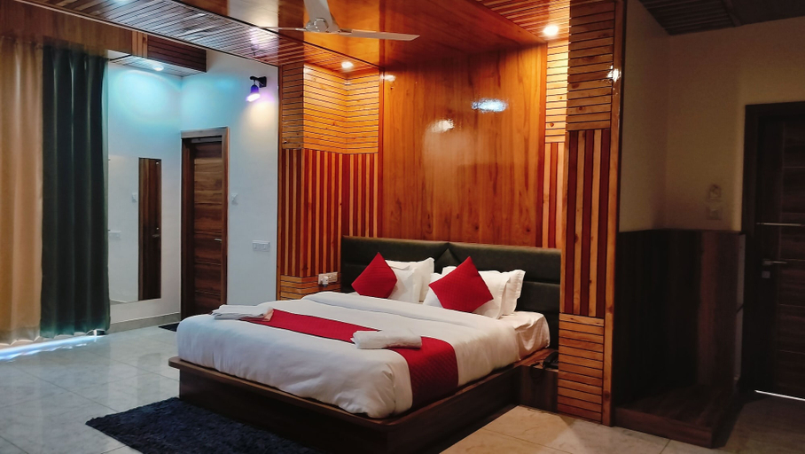 Bedroom 2, Appas Hotel, Kangra