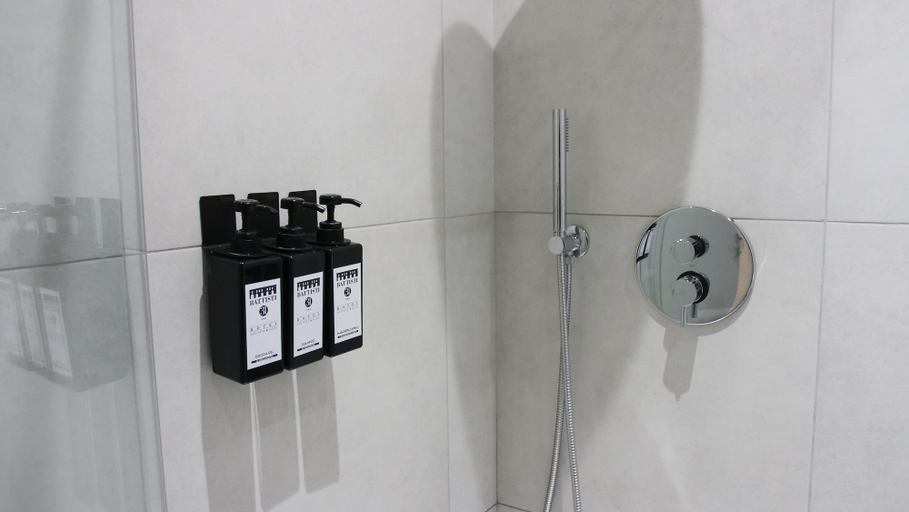 Bathroom 3, Hotel Battisti 31, Brescia