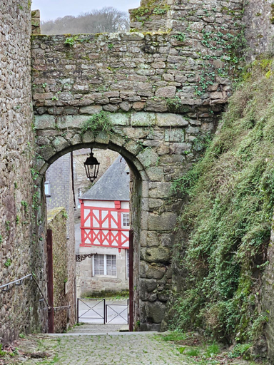 View 3, LA GARDE DUCALE, Côtes-d'Armor