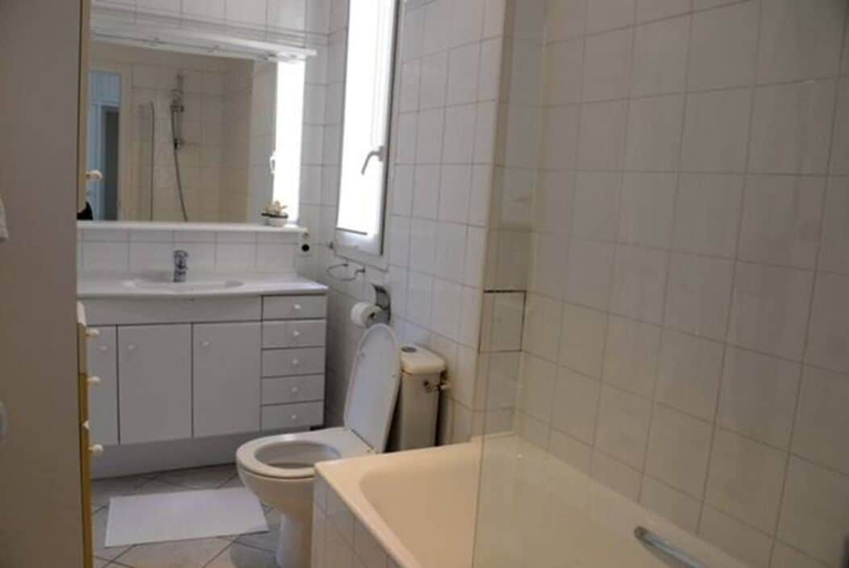 Bathroom 5, Eiffel Dream (30 mètres de la Tour Eiffel), Paris