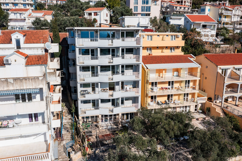 Exterior & Views 2, Villa Vanty