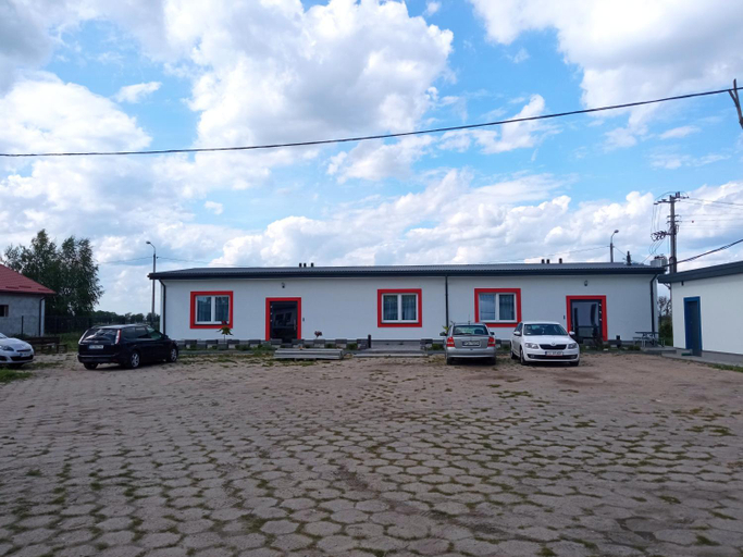 Others 3, Czerwony Szafir Grodzisk, Warsaw West
