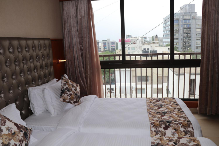 Bedroom, SK Lords Inn Ahmedabad, Ahmadabad