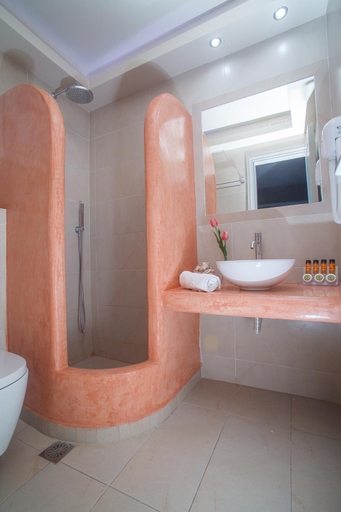 Bathroom 2, Margarenia Studios, South Aegean