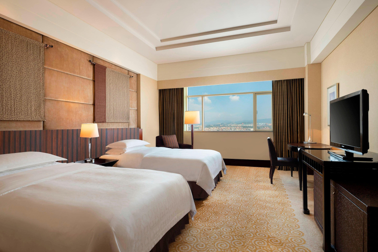 Bedroom 4, Sheraton Dongguan Hotel, Dongguan