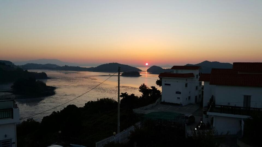 Others 2, Sunmoon Pension, Yeosu