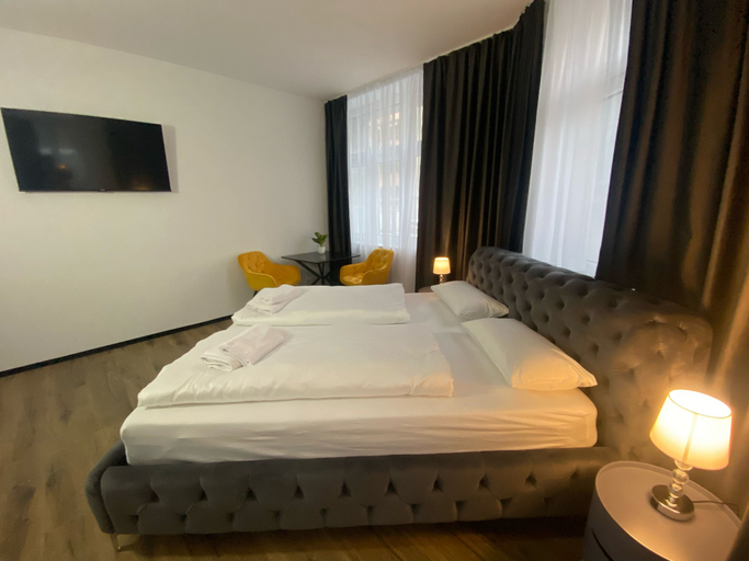 Bedroom 3, Hotel Elisei, Nürnberg