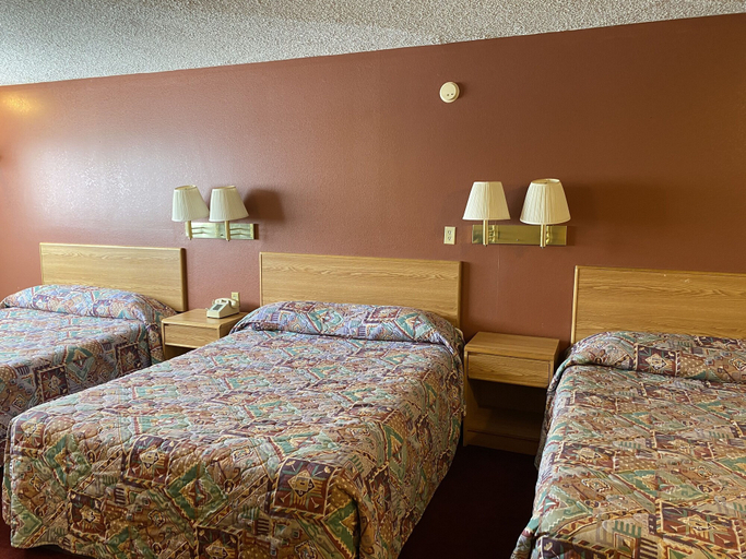 Bedroom 2, Econo Lodge, San Miguel