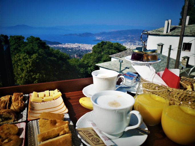 Food & Drinks 4, 1822 Makrinitsa Suites, Thessaly