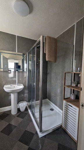 Bathroom 3, Dalgair House Hotel, Stirling