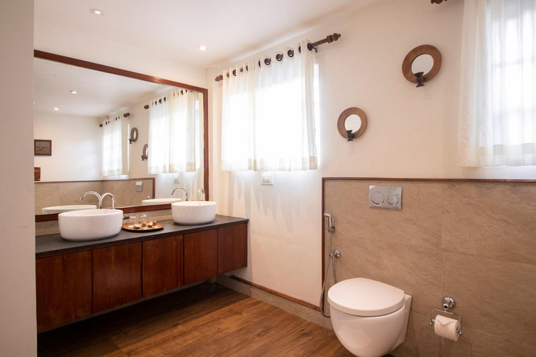 Bathroom 4, Blackberry Hills Munnar-Nature Resort & Spa, Idukki