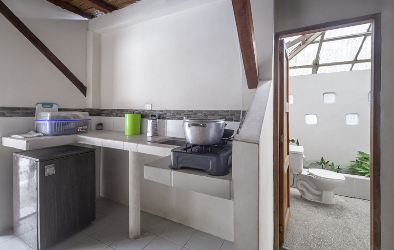 Others 5, La Casa Mompiche, Muisne