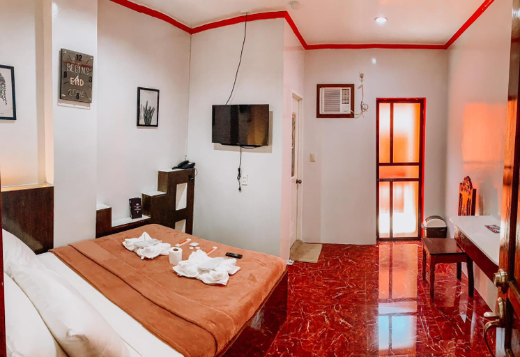 Bedroom 4, Victoria's Inn, General Luna