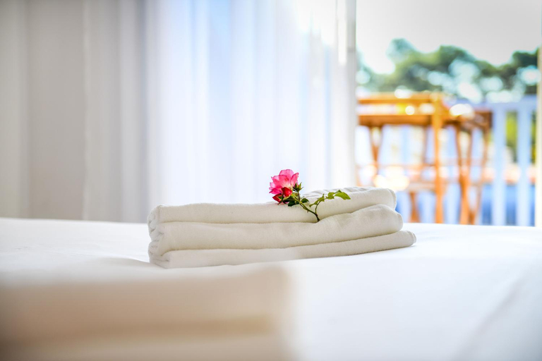 Bedroom 3, LOGIS Les Vagues, Landes
