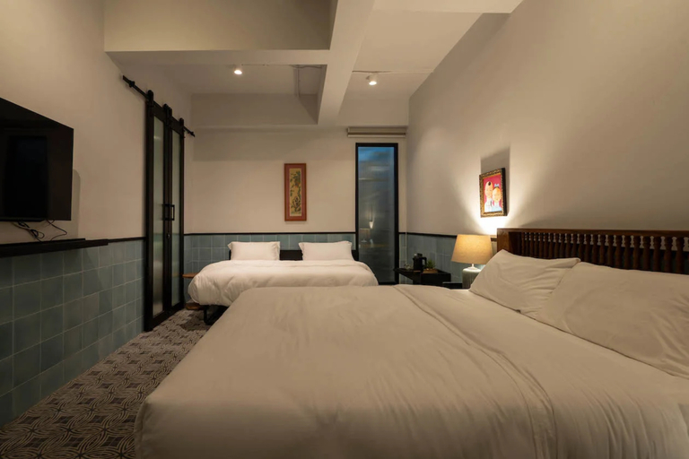 Bedroom 2, The Payang Hotel, Kuala Terengganu
