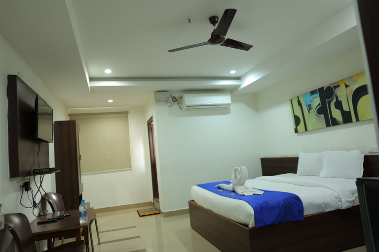 Bedroom 3, Hotel Mango Leaves, Ranga Reddy