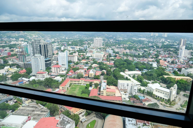 Exterior & Views 19