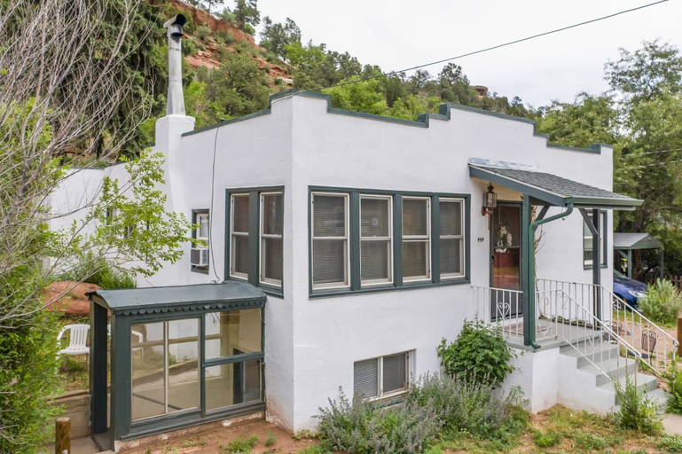Exterior & Views 2, 3br🌞downtown Manitou🔆patio🏔mtn Views, El Paso