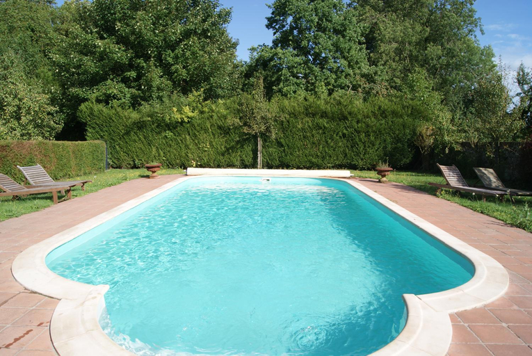 Others 2, Chateau du Blanc Buisson, Eure