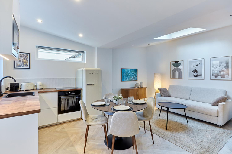Others 5, Superb apartment Arc de Triomphe, Paris