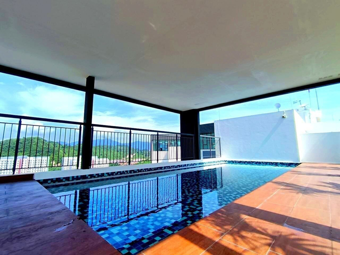 Rooftop pool 4, The Horizon Ipoh 2BR L8 by Grab A Stay, Kinta