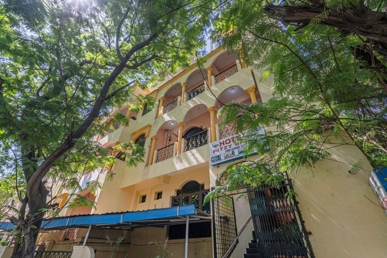 Exterior & Views, iROOMZ Hotel Ritzy Grand, Hyderabad