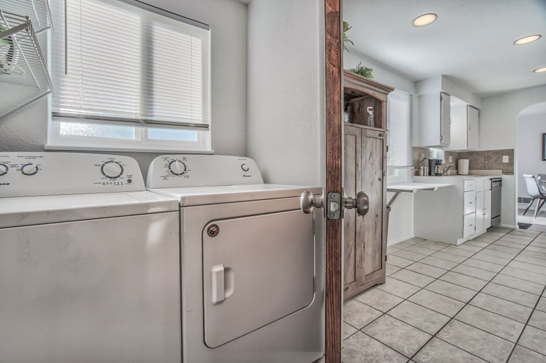 Others 5, 2bdcentrally Locatedclose to Shops & Restaurants!, El Paso