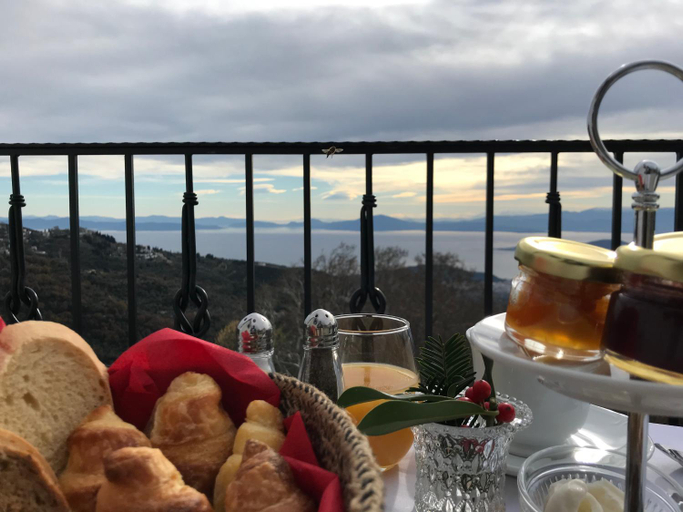 Food & Drinks 5, 1822 Makrinitsa Suites, Thessaly