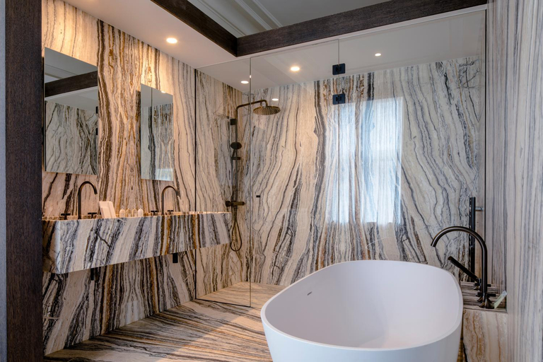 Bathroom 3, Le Chateau de Mirwart, Luxembourg