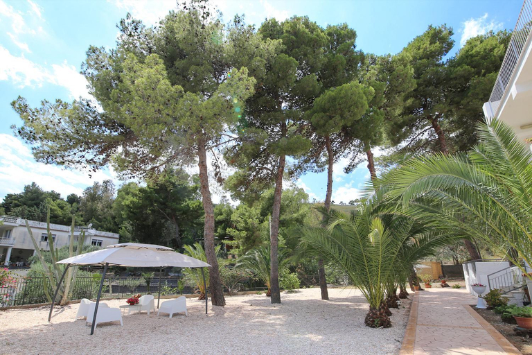 Others 4, villa aurora, Messina