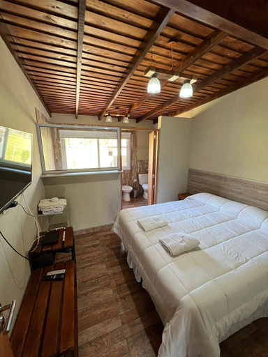 Bedroom 2, Olivos de Monte, Monte