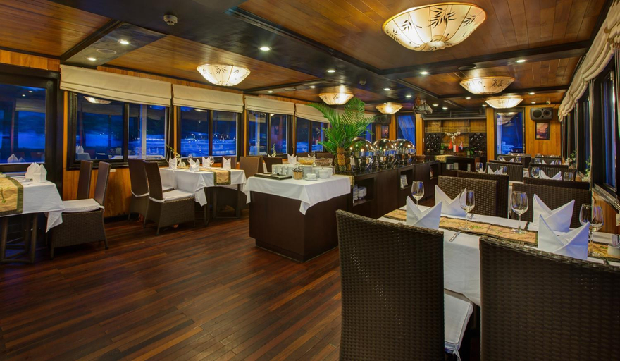 Food & Drinks 4, Syrena Cruise, Hạ Long