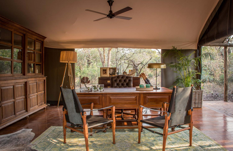 Public Area, Rhino Sands Safari Camp, Umkhanyakude