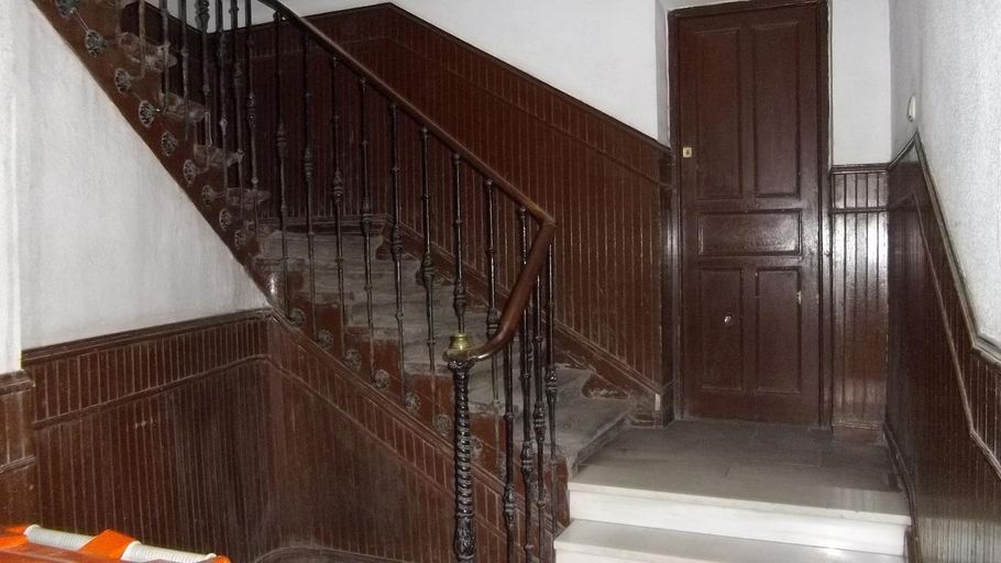 Others 5, Hostal Rivera - Atocha, Madrid
