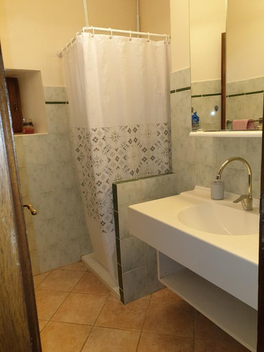 Bathroom, Ferme de la Combe, Ardèche