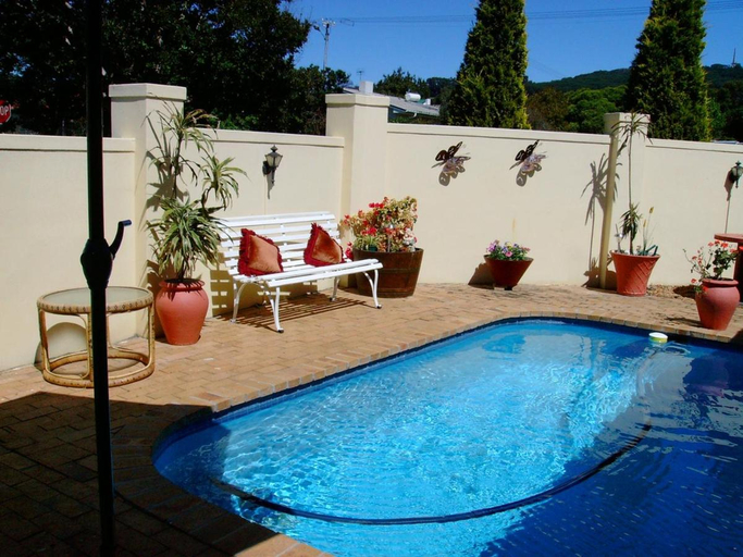 Others 3, DOTJJ B & B, Cape Winelands