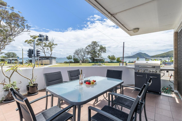 Others 3, Fleetwood 2 spectacular views, Port Stephens