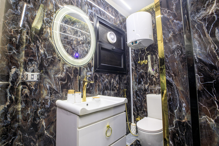 Bathroom 3, Piccolo Mondo Botique Hotel, Al-Ahram