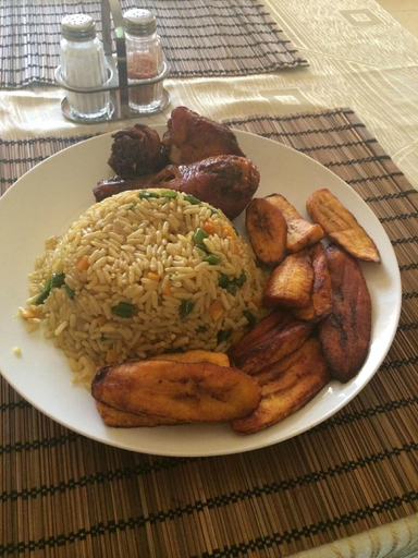Food & Drinks 5, Chateau De La-Ray, AbujaMun