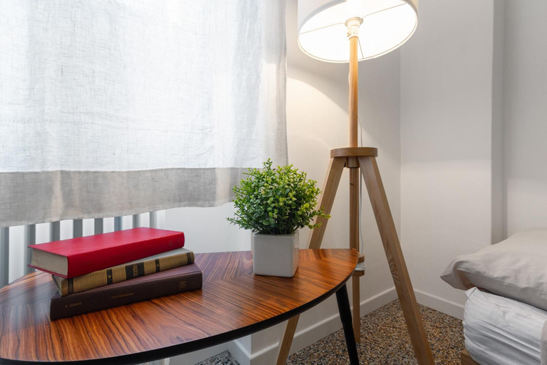 Others 4, Inner City Apartments, Lecce