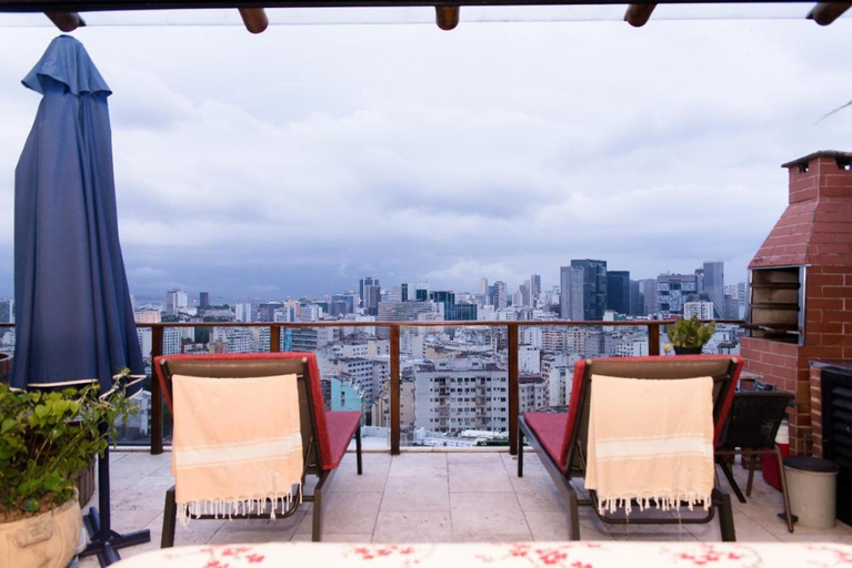 Others 4, Mansion Aline, Rio de Janeiro