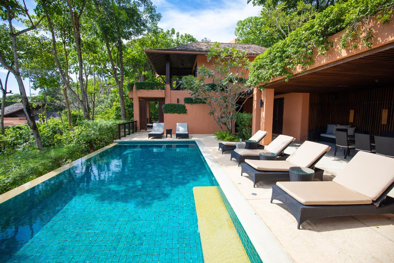 Swimming Pool 10