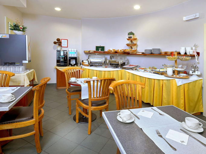 Food & Drinks 5, Hotel Melantrich, Praha 1