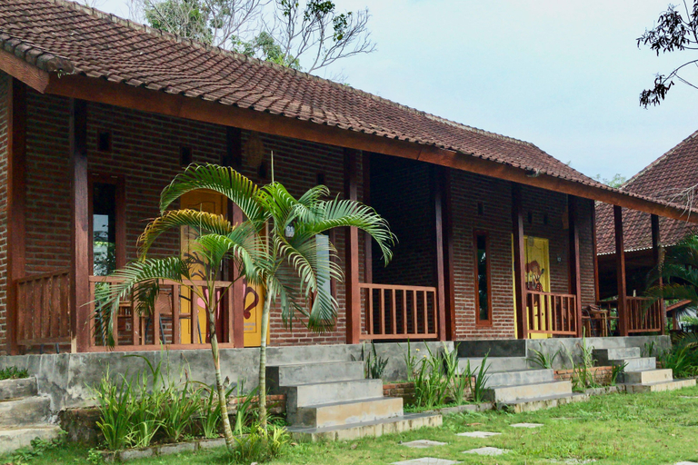 Exterior & Views 5, Kampung Coklat Jembrana Mitra RedDoorz, Jembrana