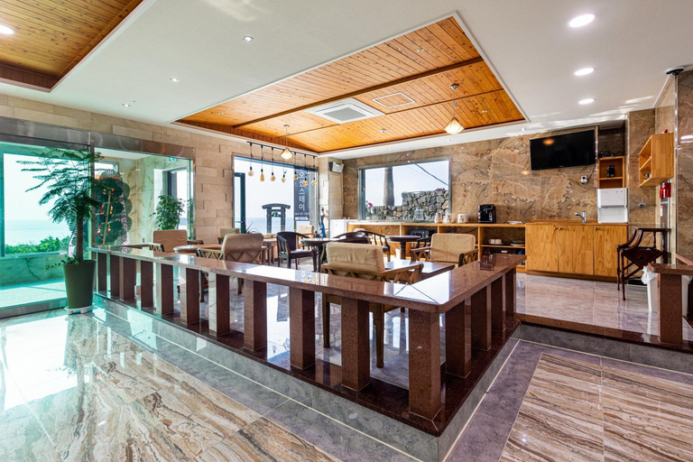 Food & Drinks 5, Aewol Oceanstay, Jeju