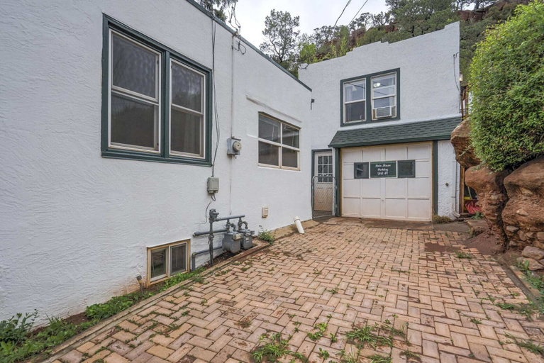 Exterior & Views 2, 2BR Manitou Get Away Close To Everything!, El Paso