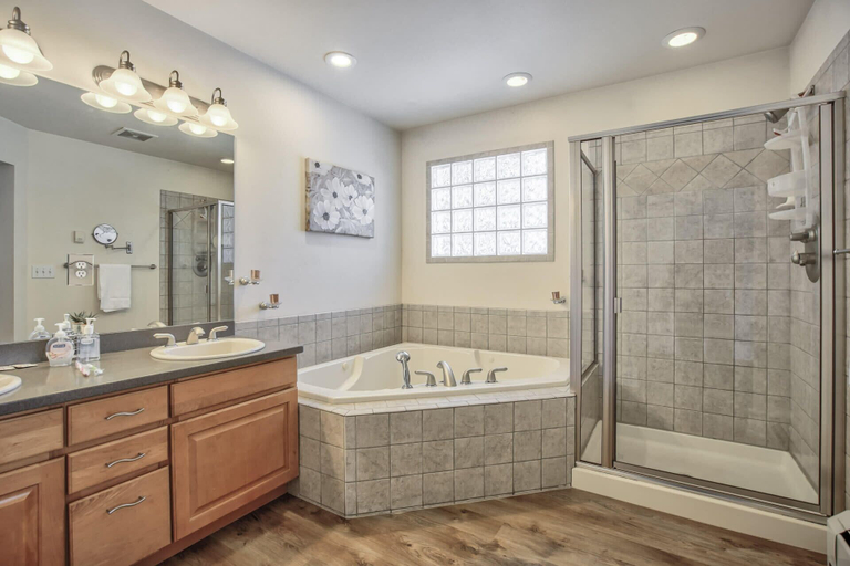 Bathroom 4, 3brminutes to Downtowndog Friendly, El Paso